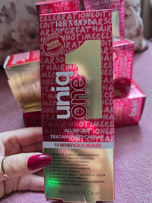 UniqOne Терапия за коса без отмиванe