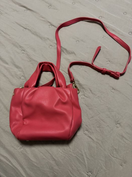 Малка дамска чантичка