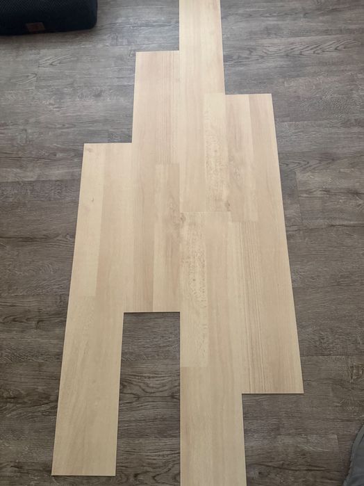 Parchet vinil (LVT) culoare arțar