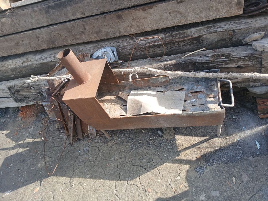 Продам мангал почти новый