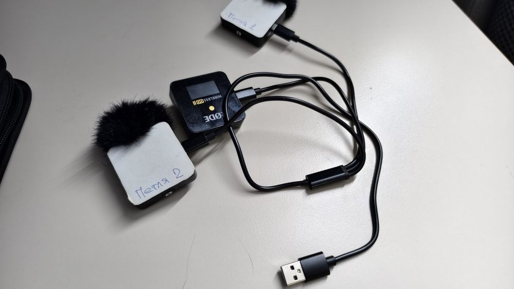 Петлички Rode wireless go 2