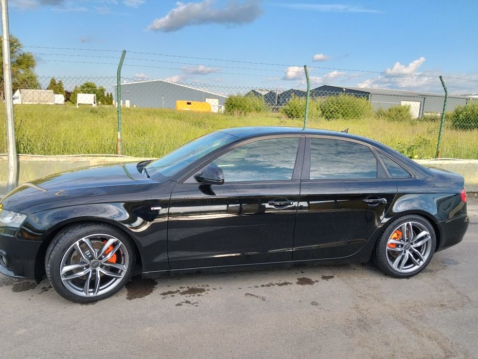 Audi A4...B8  2010