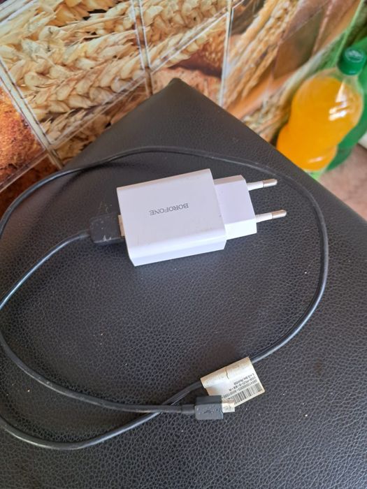 Meizu телефон 4000 тенге