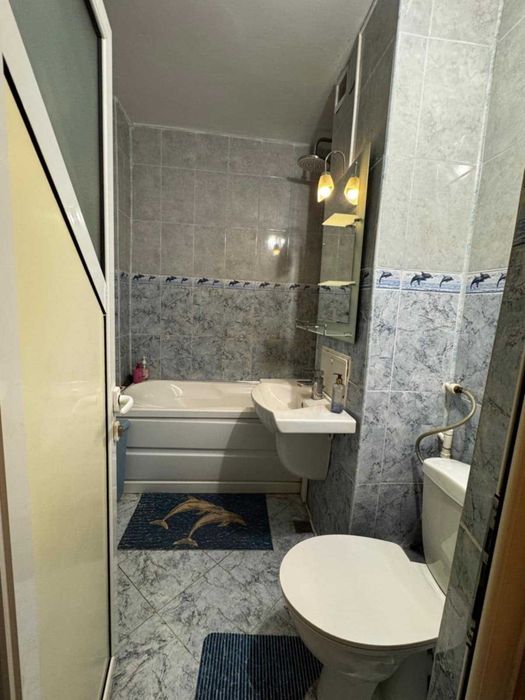 Apartament decomandat cu 3 camere