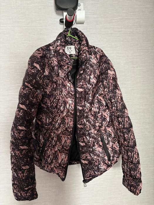 Куртки осень весна в отличном состоянии