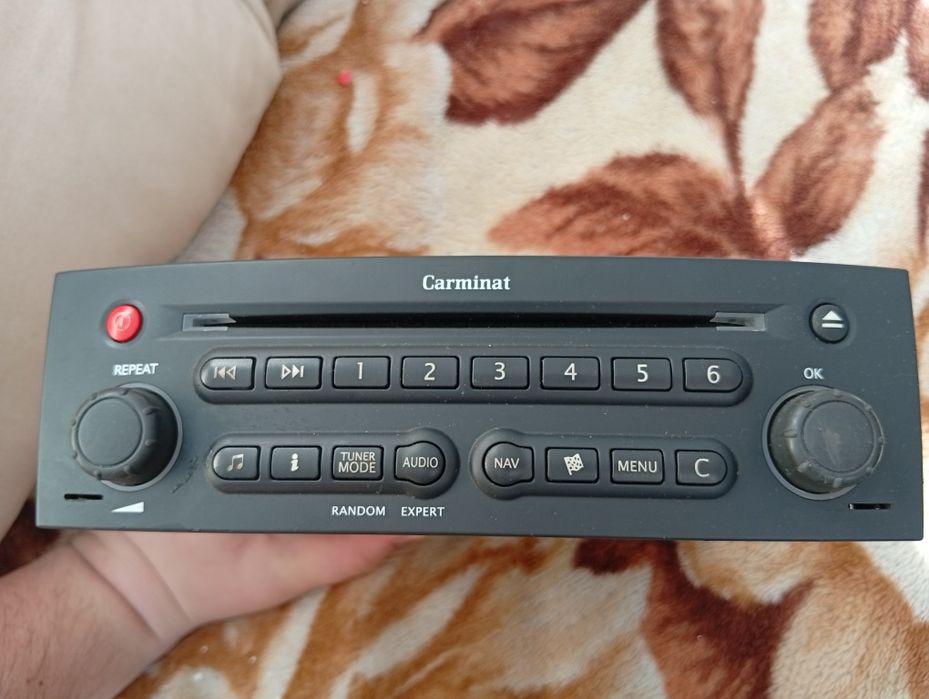 Casetofon originl de Renault