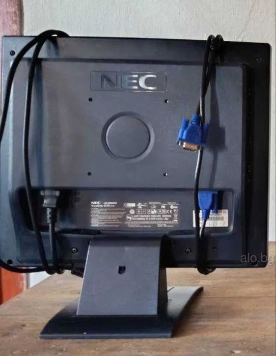 Монитор за компютър NEC LCD HDMI 17 инча.