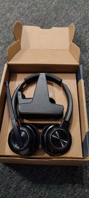 Vând docking dedicat hp