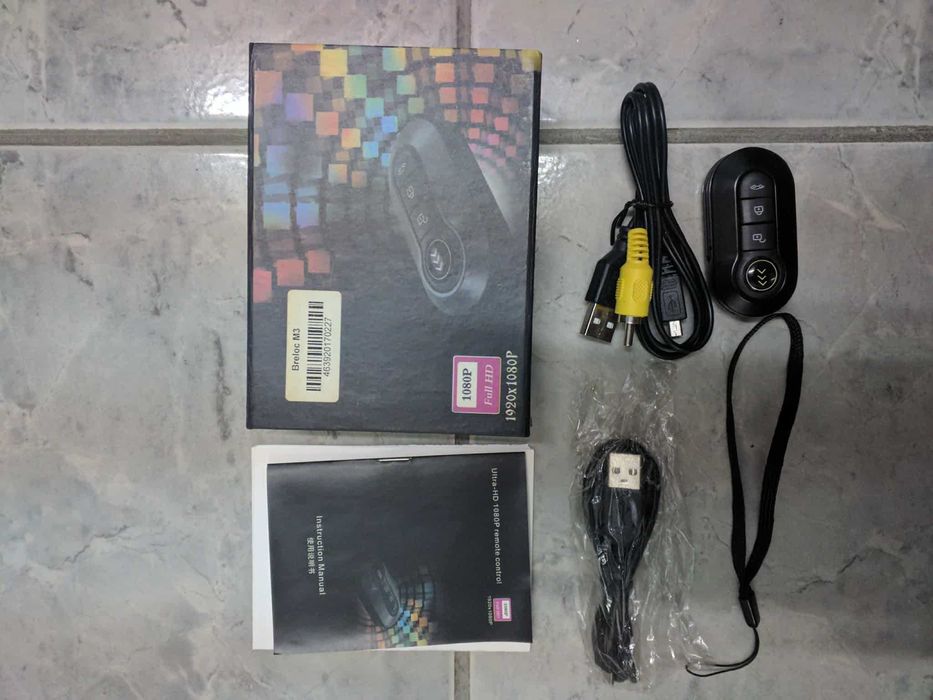 Camera de spionaj /  deghizata