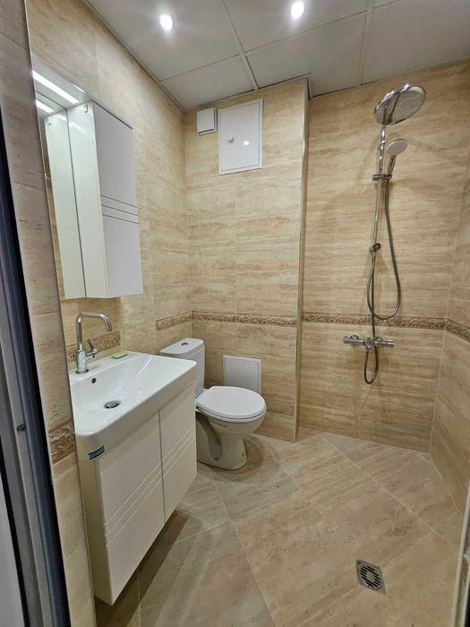 Продава се Двустаен апартамент в Русе, Възраждане - 80 кв.м за 1600 €/кв.м - Снимка #19