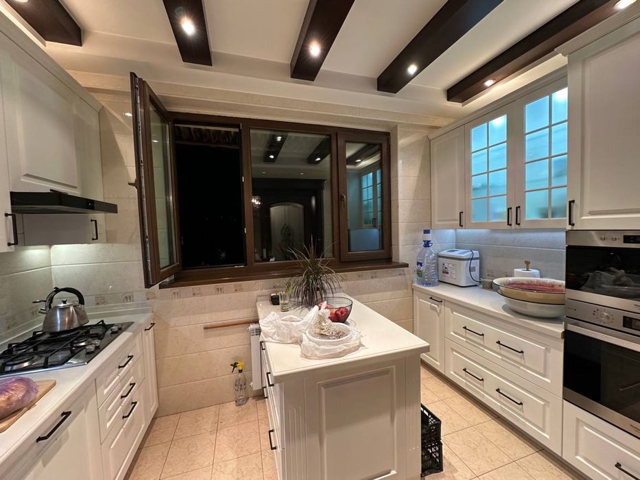 Госпитальный 4 комнатная 6 этаж, 150м2. Улучшенка. Евроремонт