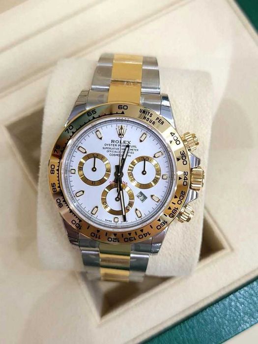 Чисто нов механичен часовник Rolex Daytona