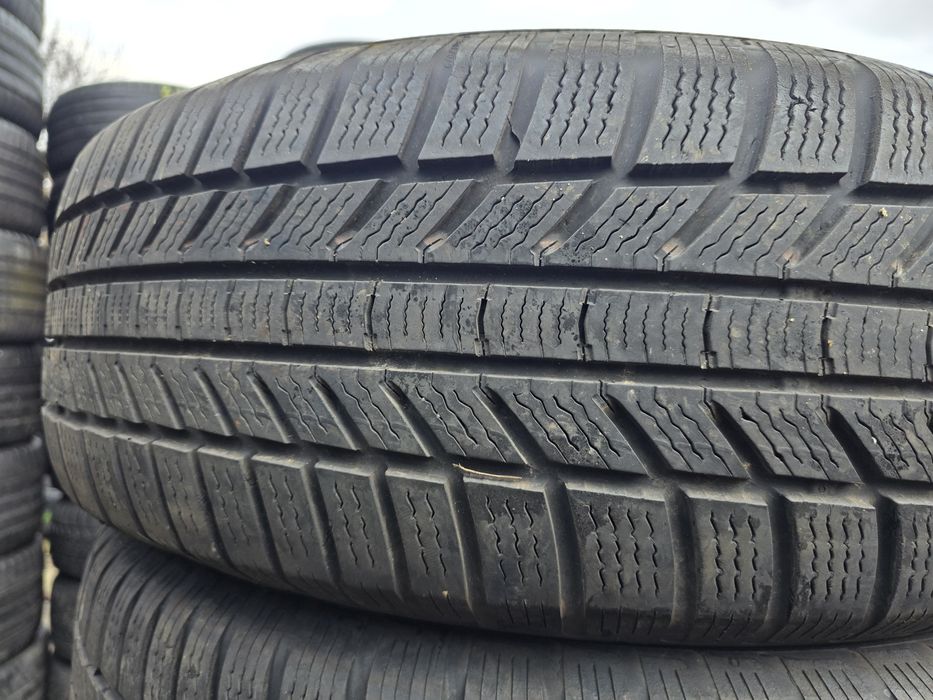 4бр Зимни гуми 215 65 16 - Continental