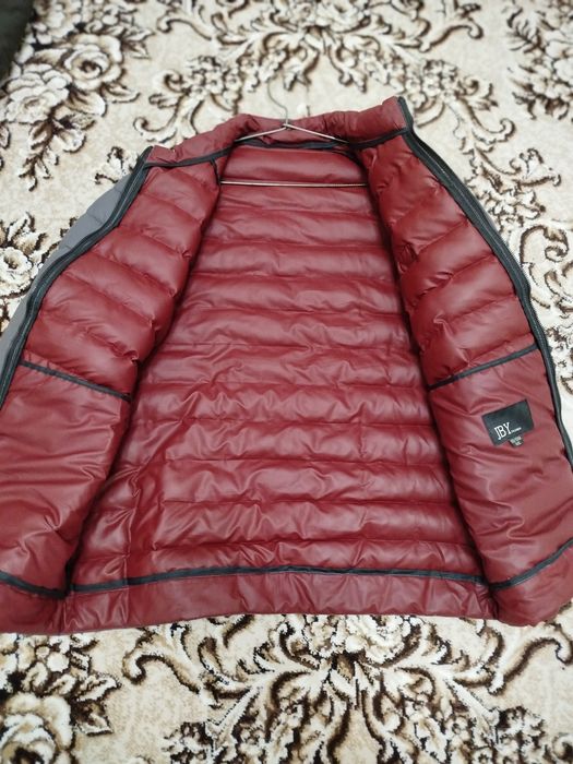 Таза куртка сатылады