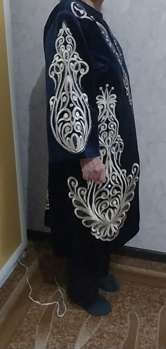 Чапаны и камзолы новые