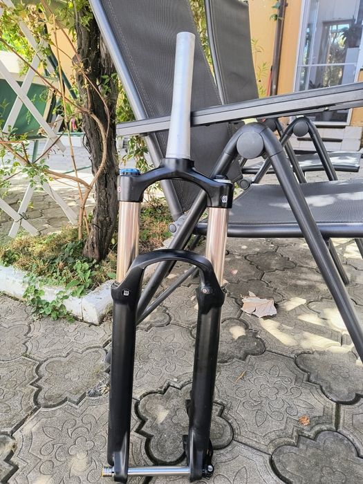 Furca  SR Suntour XCR/ 27,5 boost