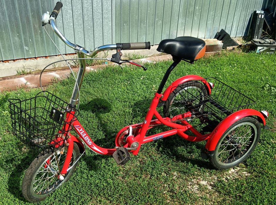 Bicicleta cu 3 roți