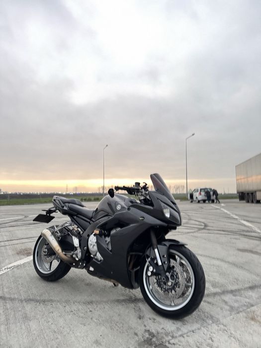 Yamaha fz1-GT 2009 in stare bună de functionare (testdrive)
