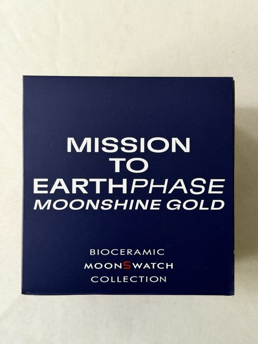 Mission To Earthphase MoonShine Gold