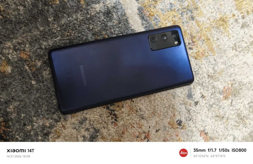 Samsung s20 fe на запчасти