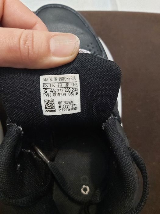 Adidasi dama Adidas mărimea 37