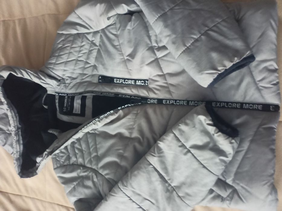 Зимно яке LC WAIKIKI 8-9г.