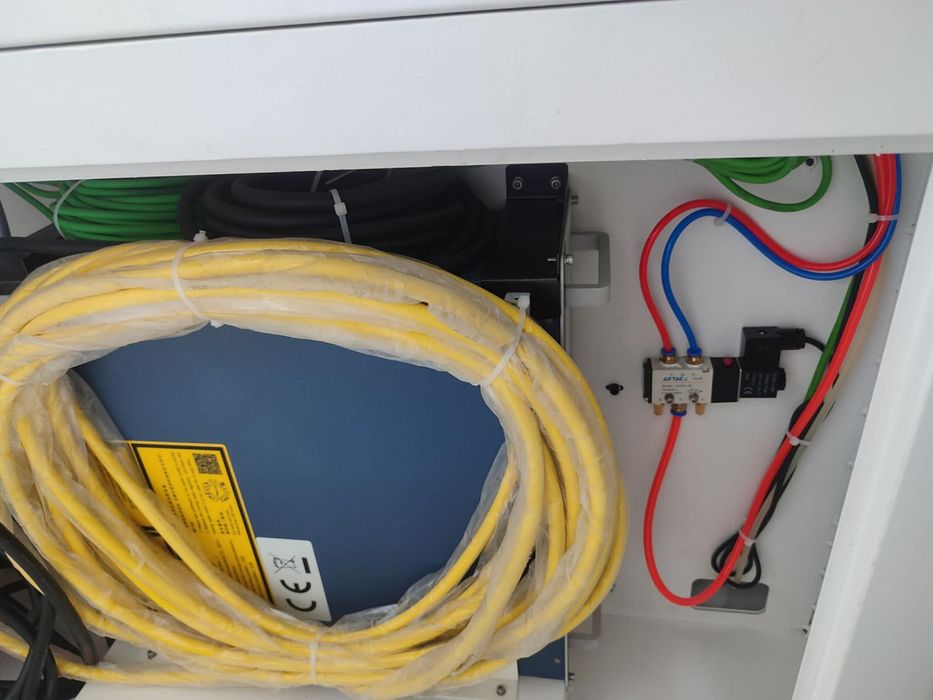 Hitec/ НОВА/ FIBER LASER CNC Лазер за рязане на метал HTF-3015 – 1.5KW