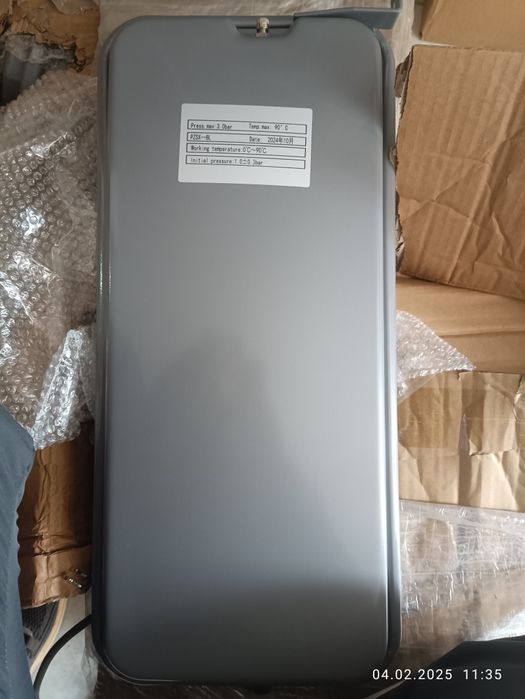 Двухконтурный котёл запчасти насос Расширительный бачок бак wilo duca