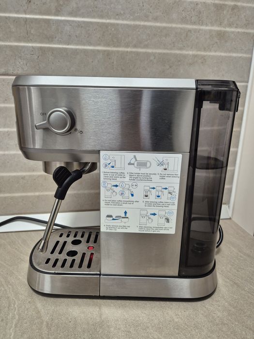 Espressor ELECTROLUX Explore 6 E6EC1-6ST