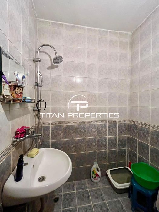 Тристаен апартамент за продажба в кв. Гагарин