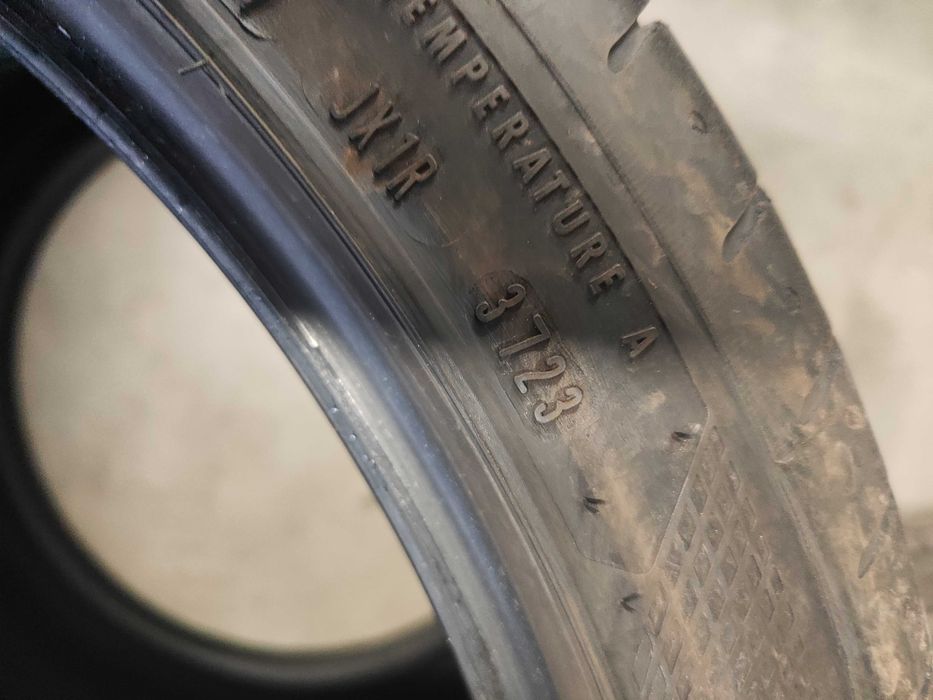 2бр. летни гуми 255/35/20 Goodyear