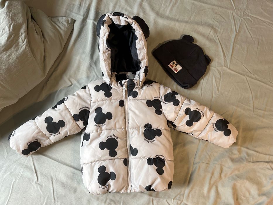Set geaca iarnă Mickey Mouse H&M mărimea 92 și fes