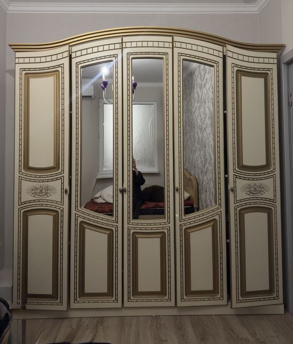 Продается шкаф отличного состояния