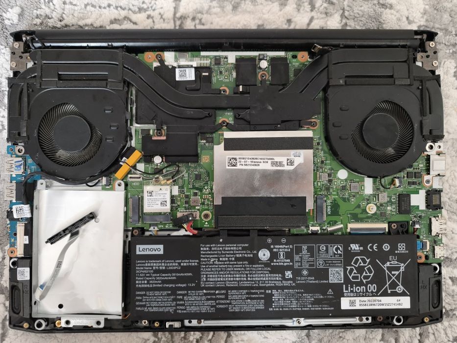 Lenovo Ideapad Gaming 3 piese (merge)