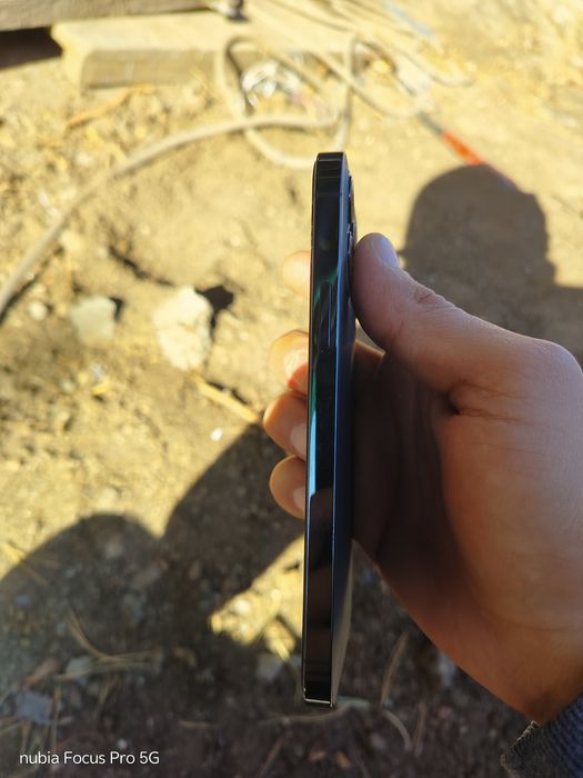 Продам Iphone 12 pro 256gb
