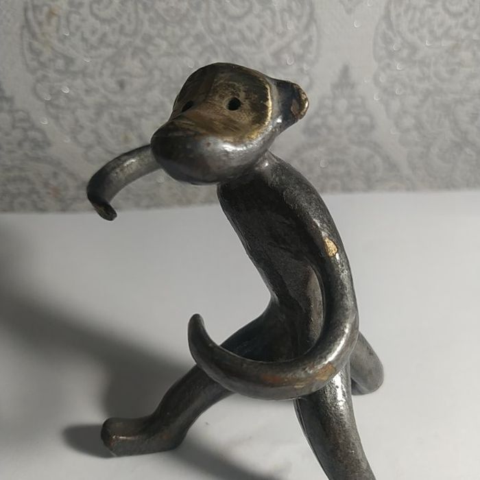 Бронзовая обезьяна для специй