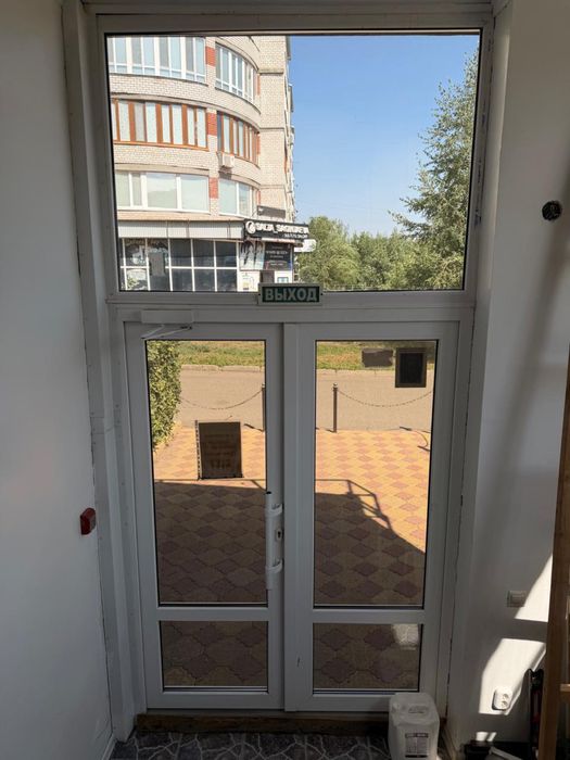 Продам дверь и окно