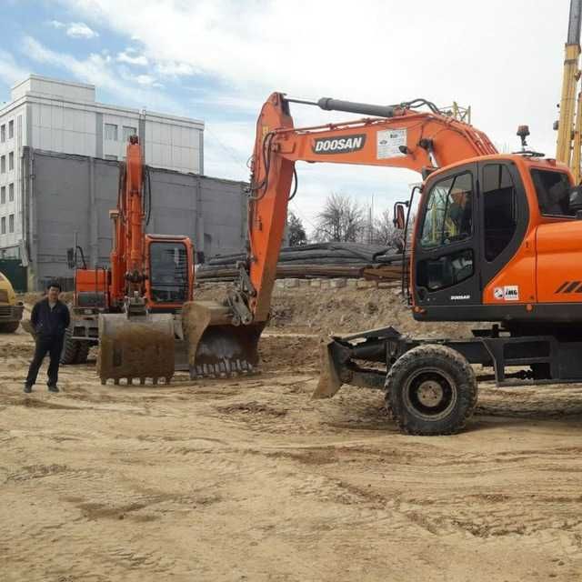 Экскаватор хизмати!!!