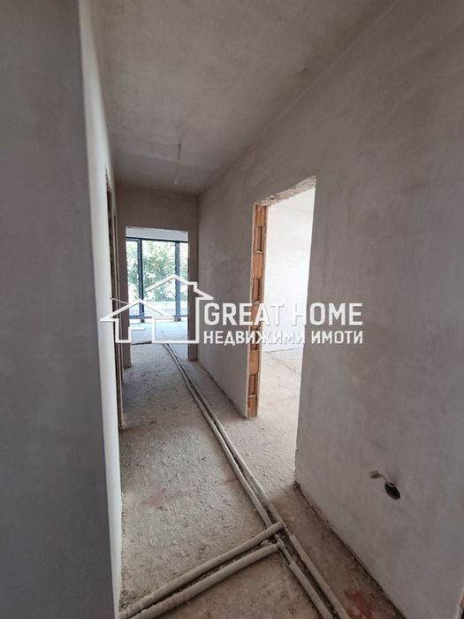 Тристаен Апартамент ! В Нова Жилищна Сграда !