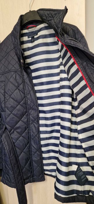 Geaca  Tommy Hilfiger bleumarin, mas. L, sau  42-44