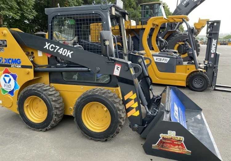 Мини-погрузчик XCMG XC740K -(0,45м³). SR760RU -(0,6м³)