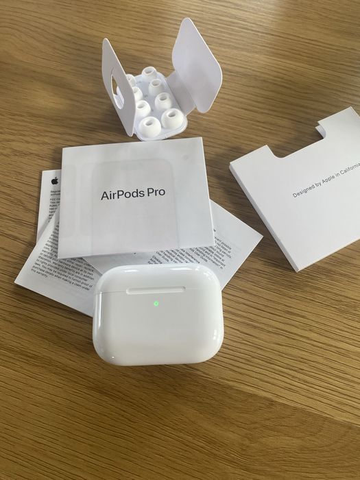 AirPods Pro 3 Sigilate cu Factura