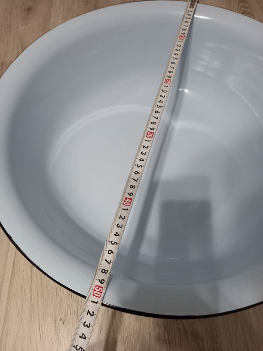 Эмалированный таз