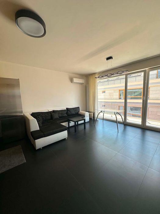 Продава се Двустаен апартамент в София, Кръстова вада - 66 кв.м за 3864 €/кв.м - Снимка #1