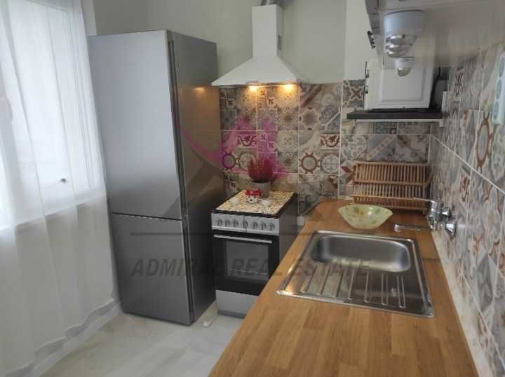 Дава се под наем Двустаен апартамент в Варна, Възраждане 2 - 71 кв.м за 448.8 € - Снимка #1