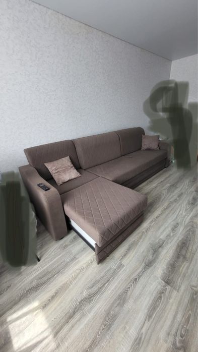 Диван б/у в отличном состоянии