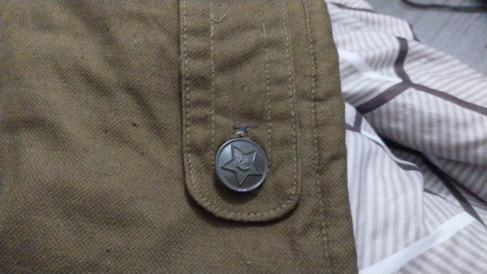 Продам бушлат ссср новыи