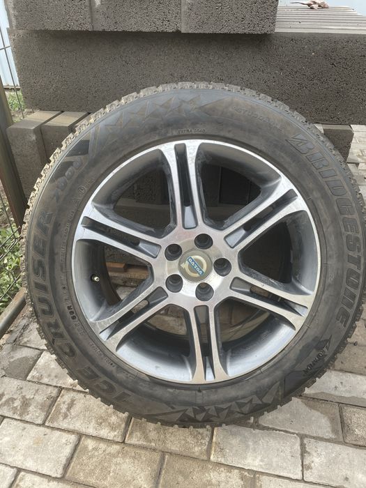 Продам диск с резиной
