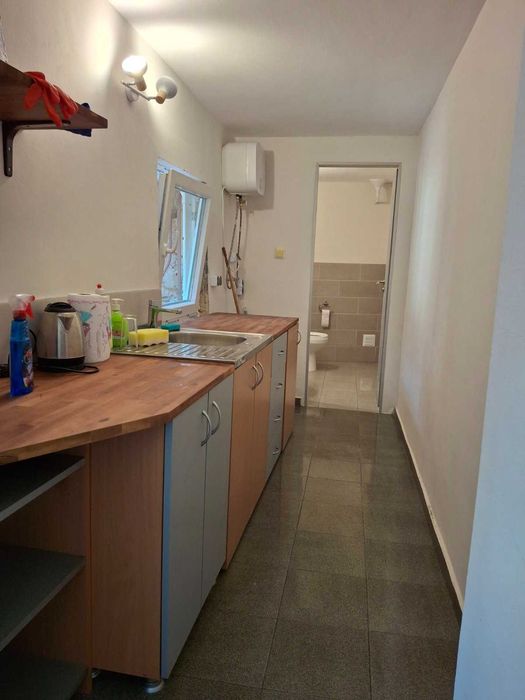 Дава се под наем Офис в Варна, Бизнес хотел - 67 кв.м за 765 € - Снимка #8