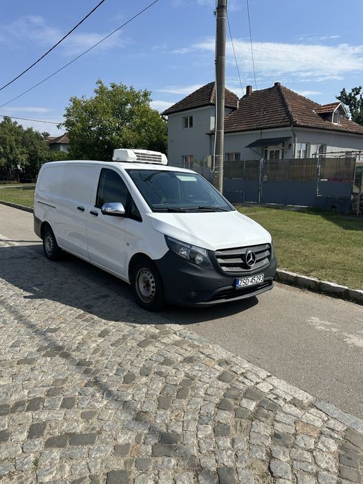 Vind mercedes vito frigorific in stare impecabila